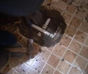 广河卫生间漏水维修公司为您分享下卫生间渗水如何处理及注意事项